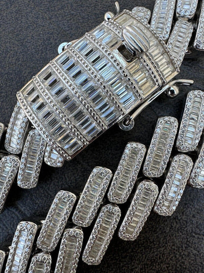 Baguette Moissanite Miami Cuban Link Bracelet  in White Gold - Flawless Karat