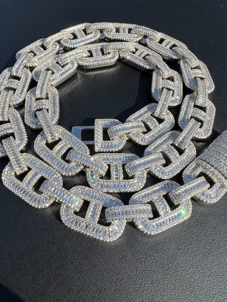 Moissanite Gucci  Mariner Link Chain in White Gold  14MMM - Flawless Karat