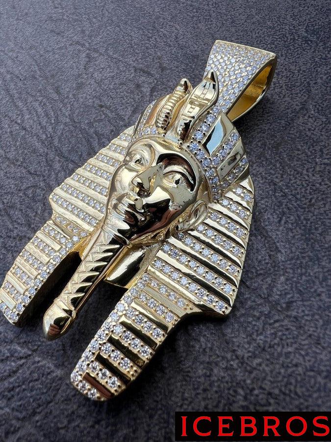 A Detailed View of Solid 14k Gold King Tut Pharaoh Pendant  with VVS1 Moissanite On It