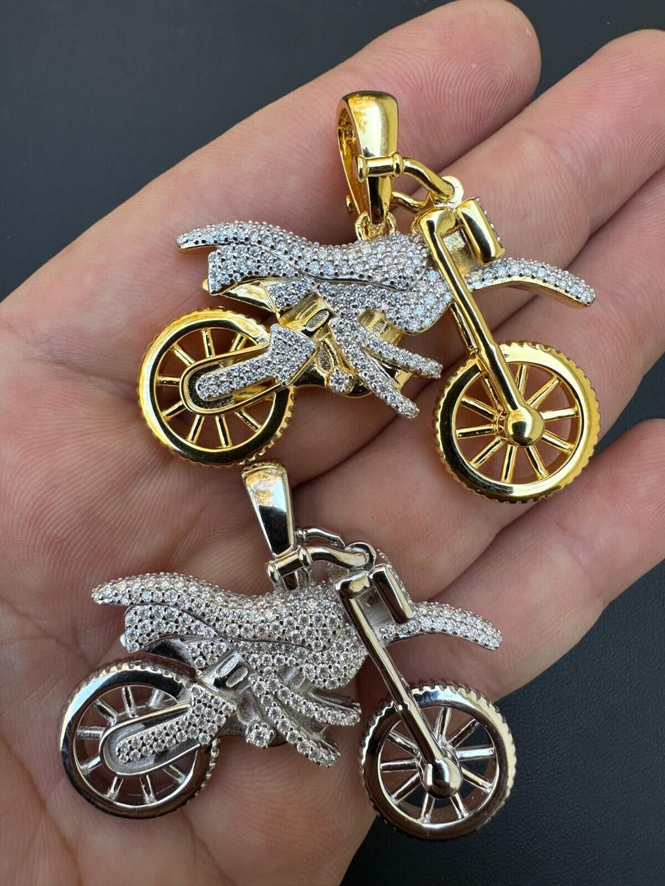 1CT Genuine Moissanite outlet Bike ride necklace