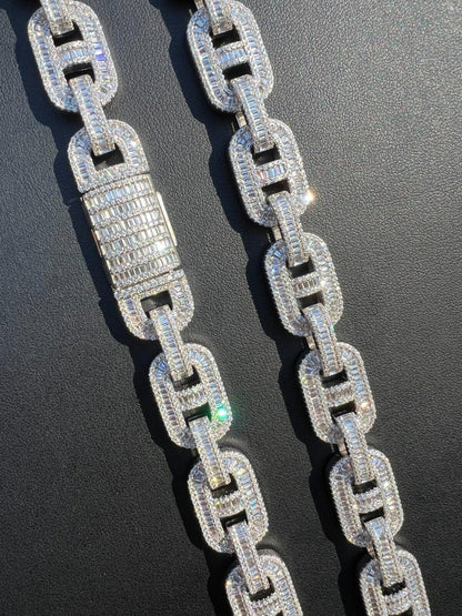 Moissanite Gucci  Mariner Link Chain in White Gold  14MMM